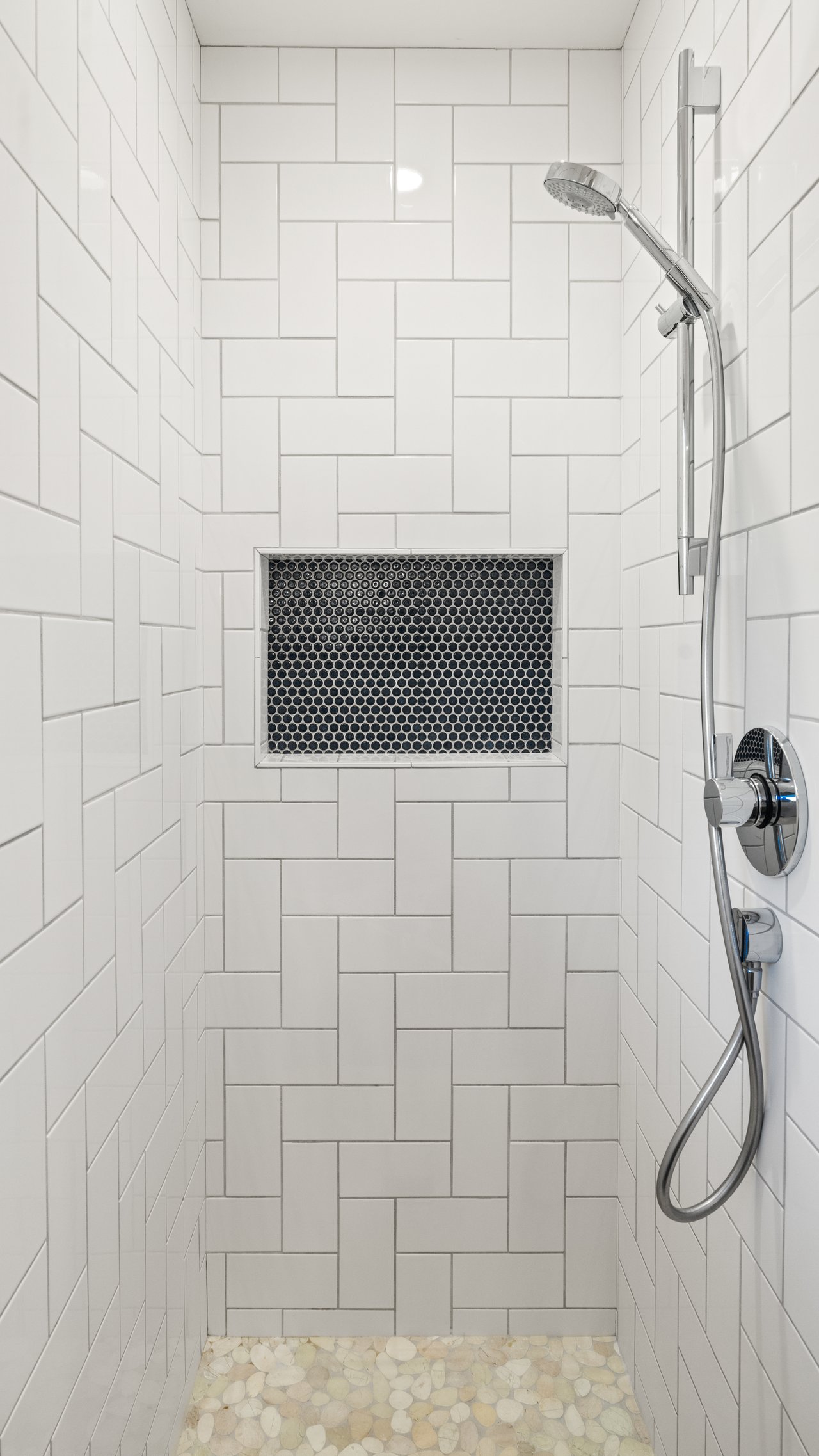 1522 Knoll Circle Drive