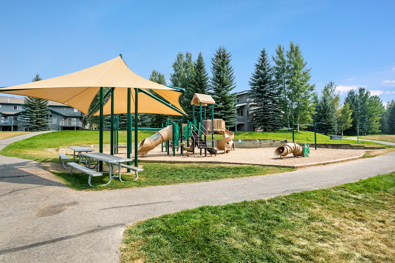 11 Russell Trail