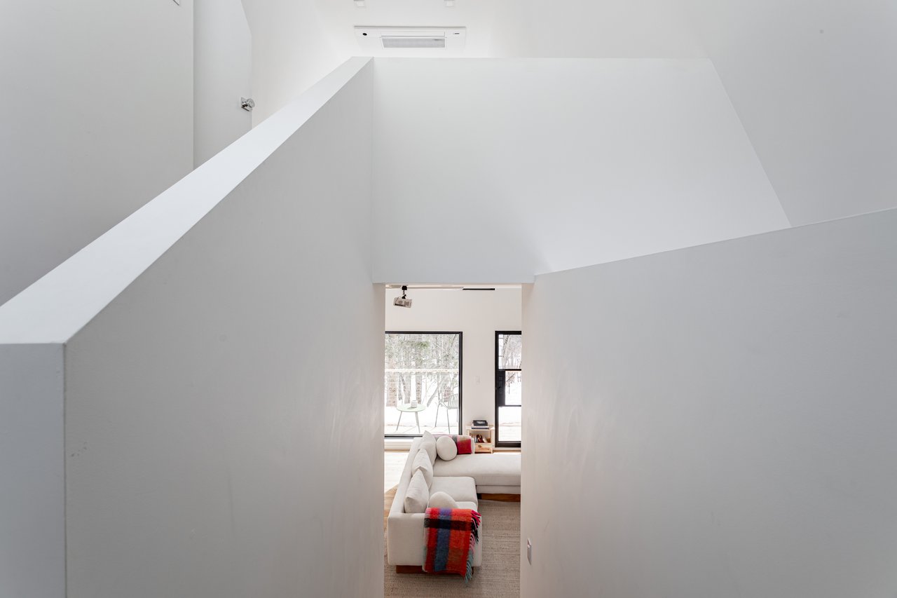 9 Mountain Lane