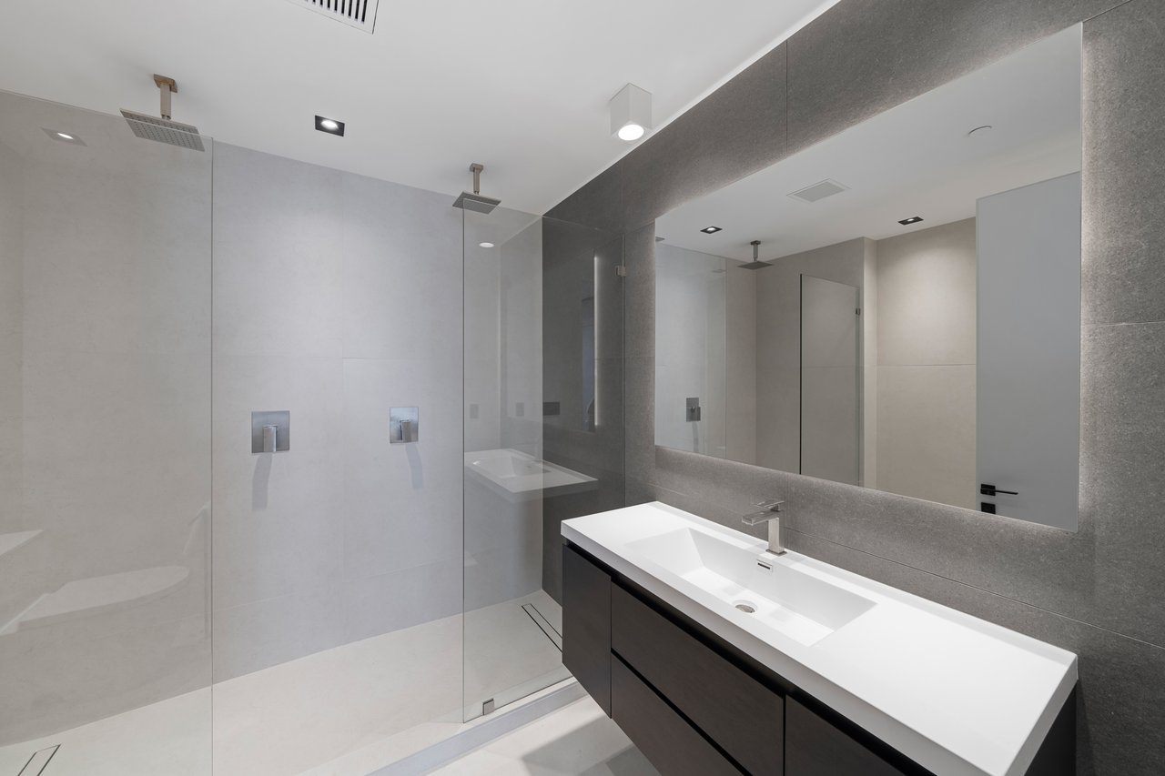 Brickell House Penthouse 4401