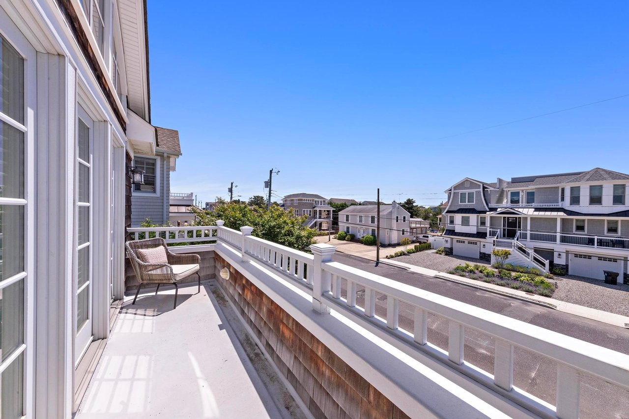 217 Fairview Ave, Beach Haven