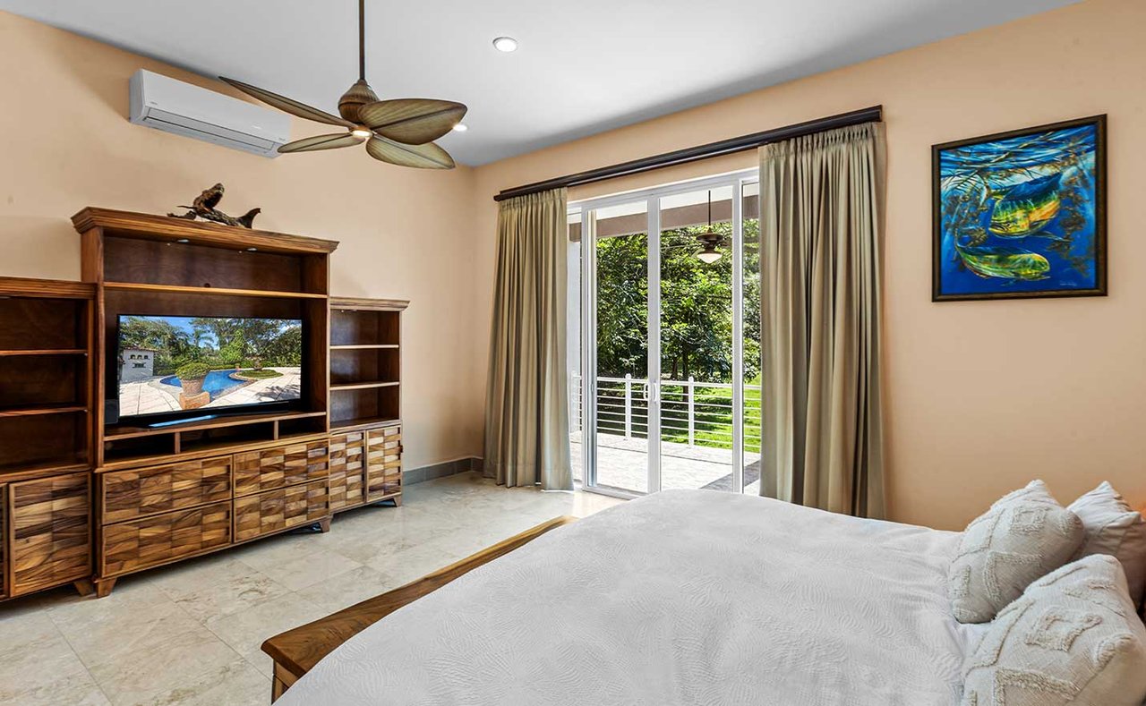 Private Luxury Estate Near Los Sueños Resort & Marina -La Estancia 