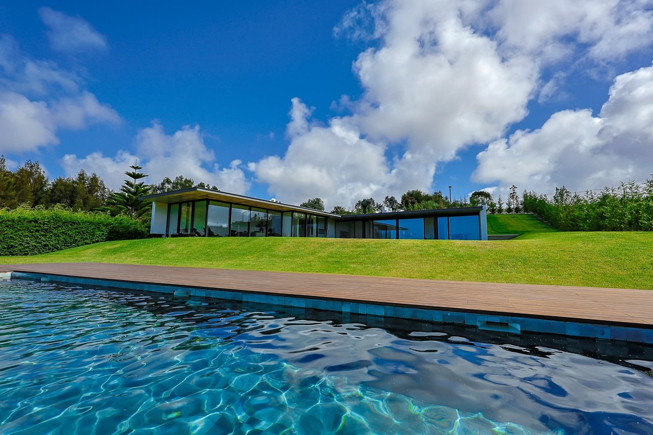Japanese-Inspired Villa in Bom Sucesso Resort, Óbidos