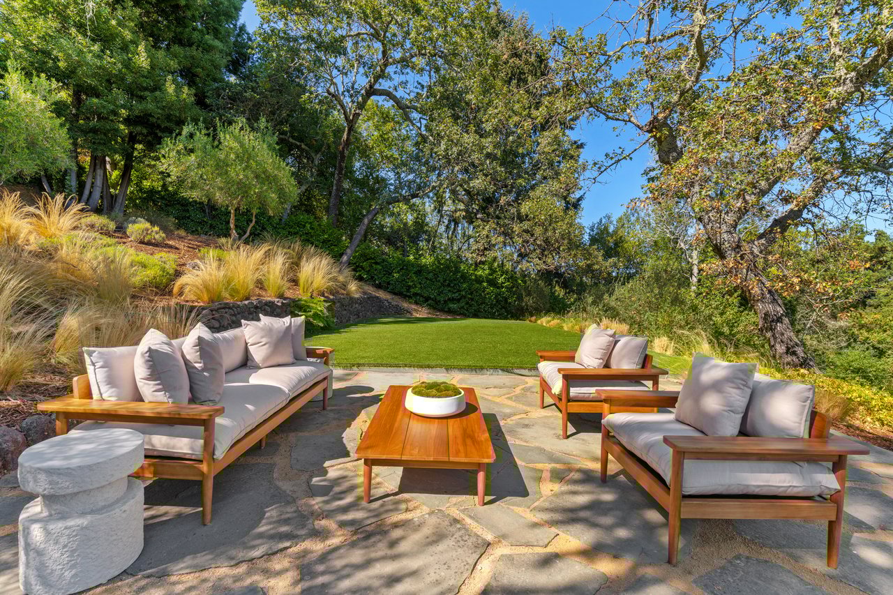 Private, Modern Compound in Premier Ross Location