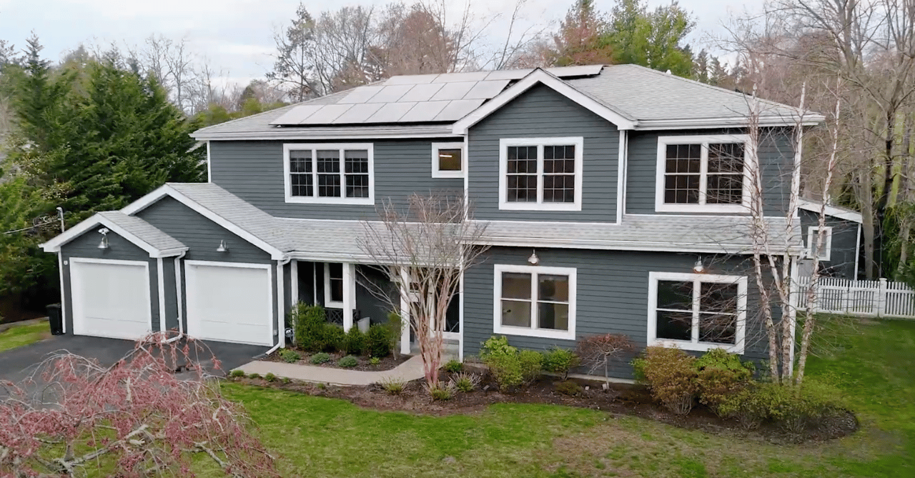 17 Loch Ln, Rye Brook, NY