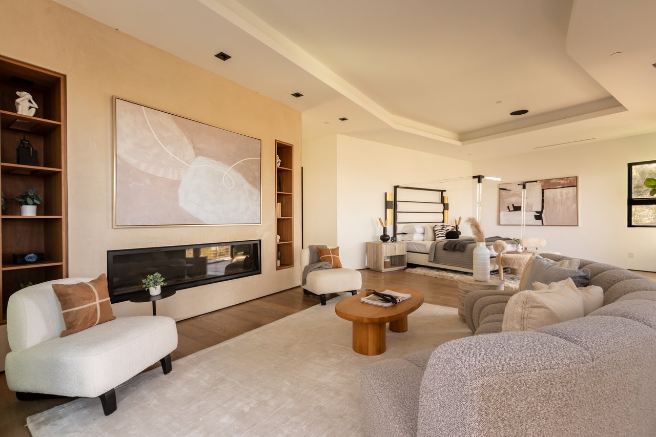 13331 Mulholland Dr, Beverly Hills