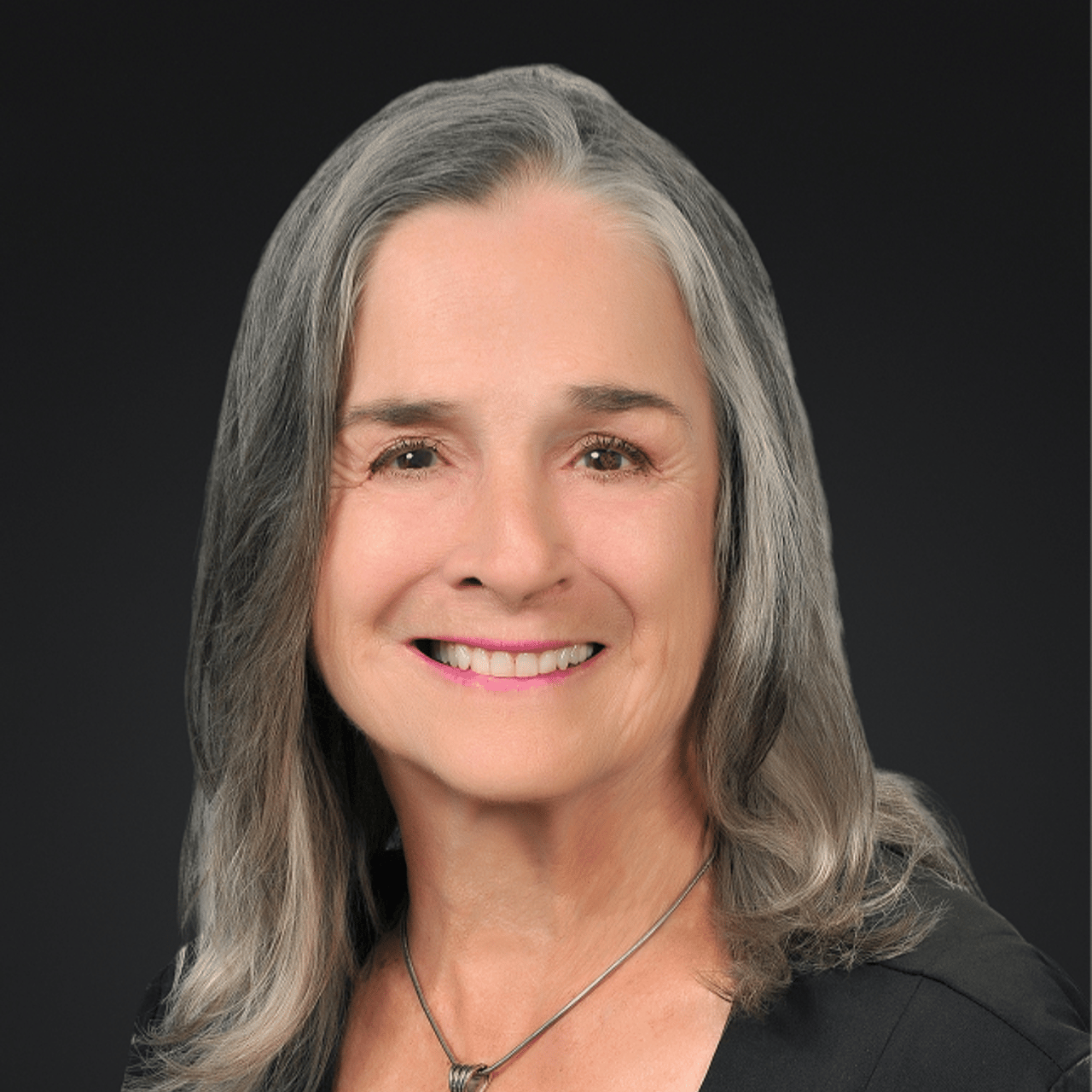 Mary Holden Dyersburg, TN Real Estate Agent Headshot