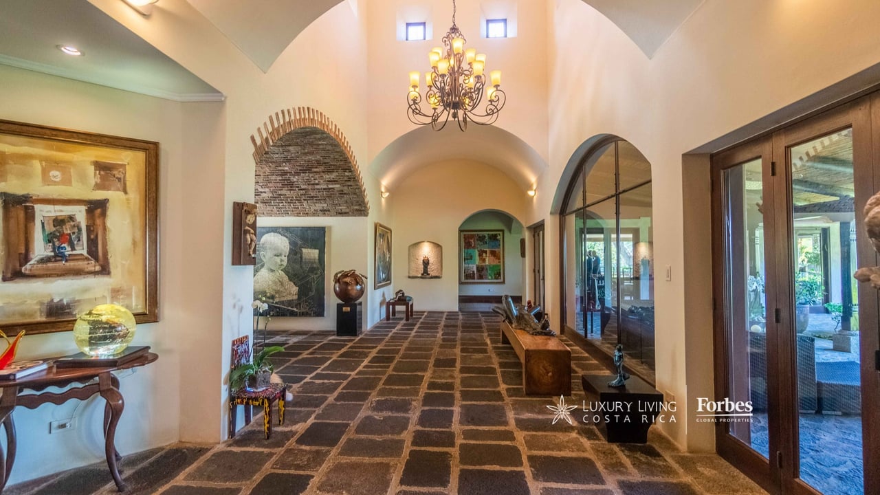 19759 - Luxury Hacienda Estate for Sale in Santa Ana | Villa Artesana