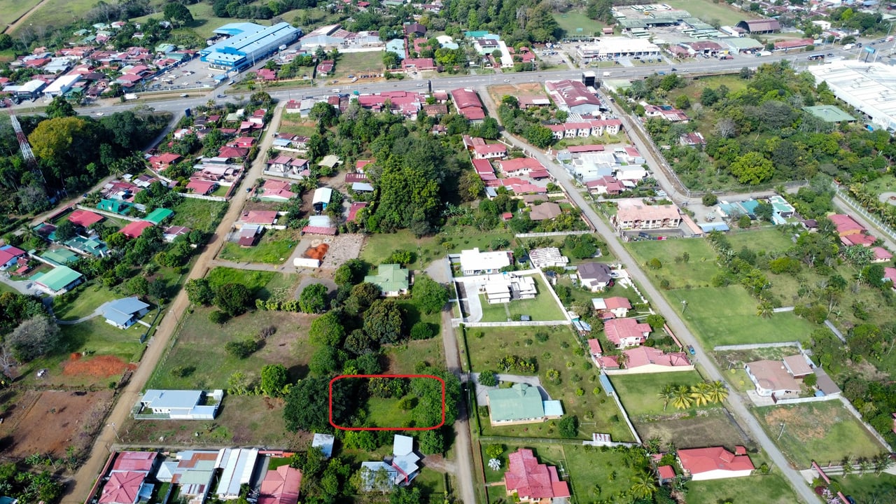 PRIME 1,100 M² LOT IN RESIDENCIAL LOS VIEJOS – FLAT, PRIVATE, AND READY TO BUILD