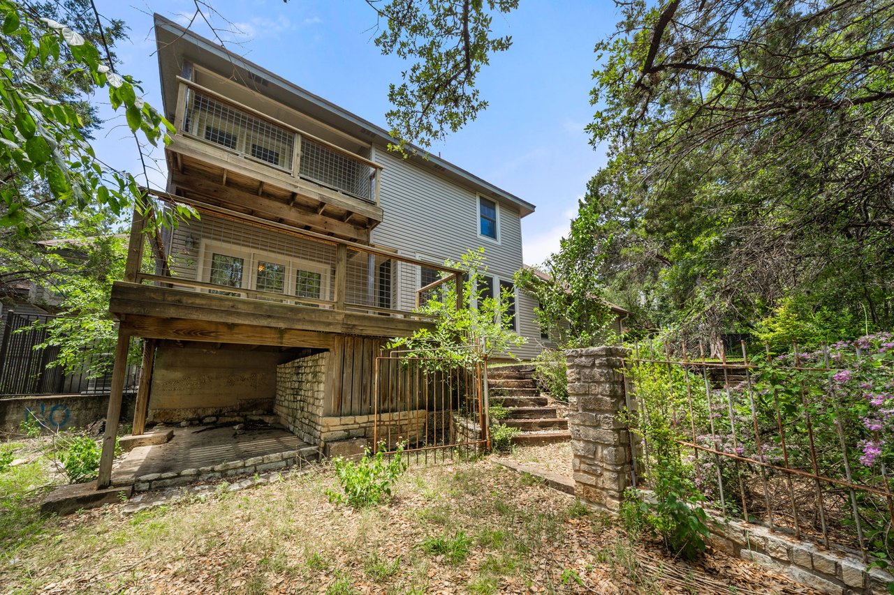 Hidden Lakeway Retreat | Full of Potential + Exclusive Buyer & Agent Incentives