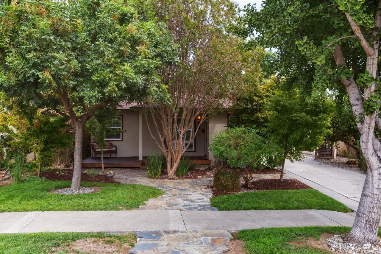 1830 Bird Avenue