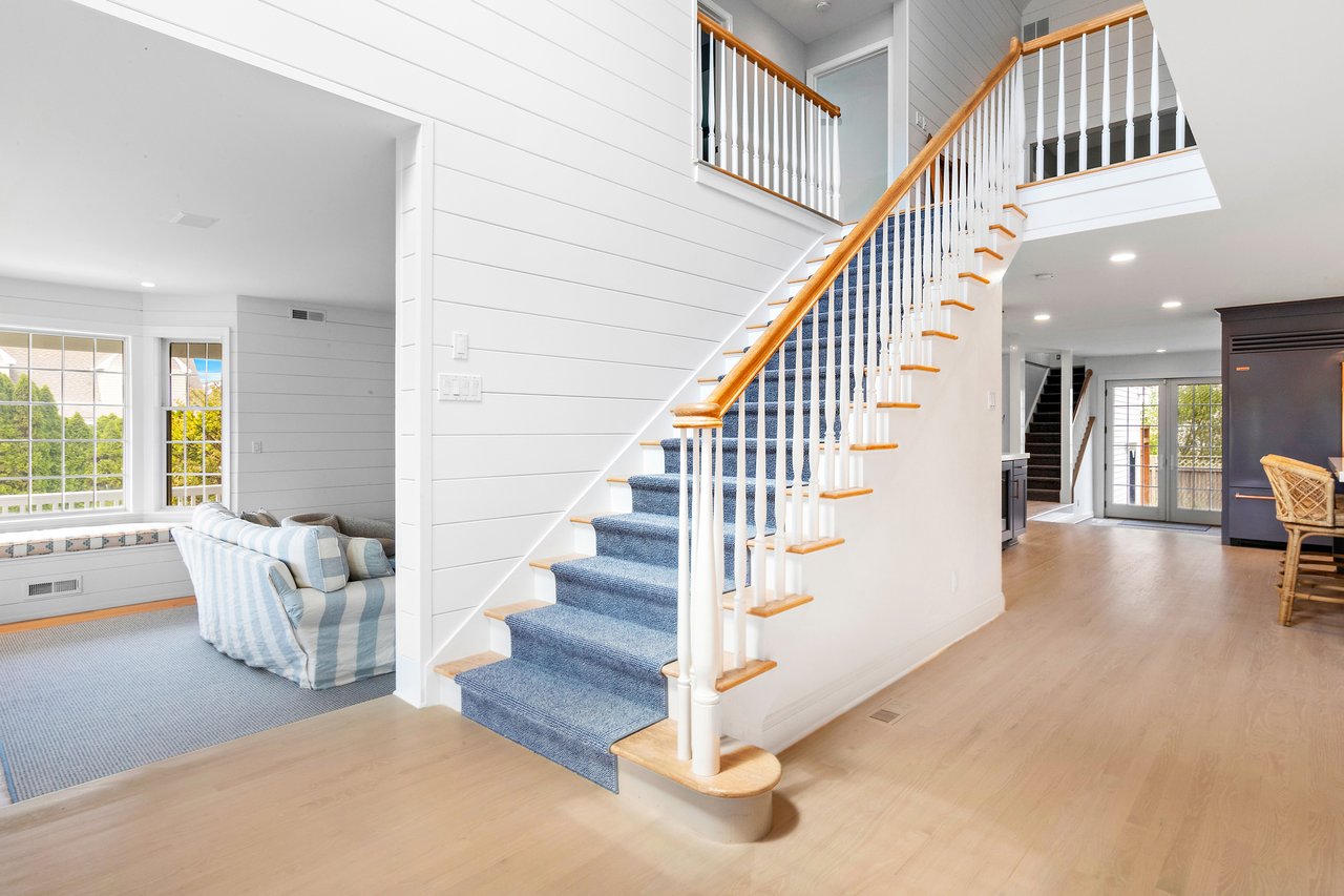 101 Rose Court, Long Beach Township
