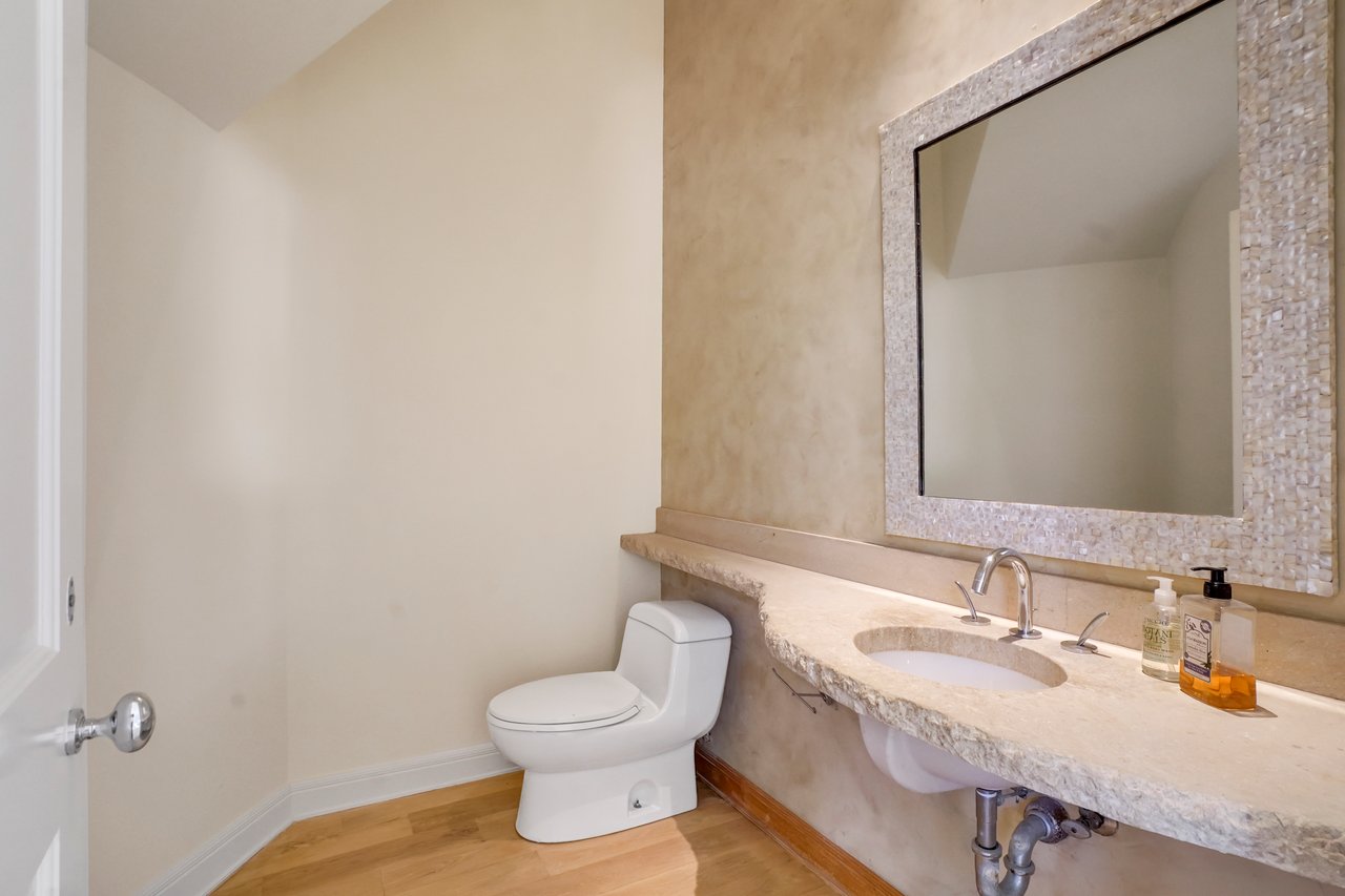 23349 Malibu Colony Rd