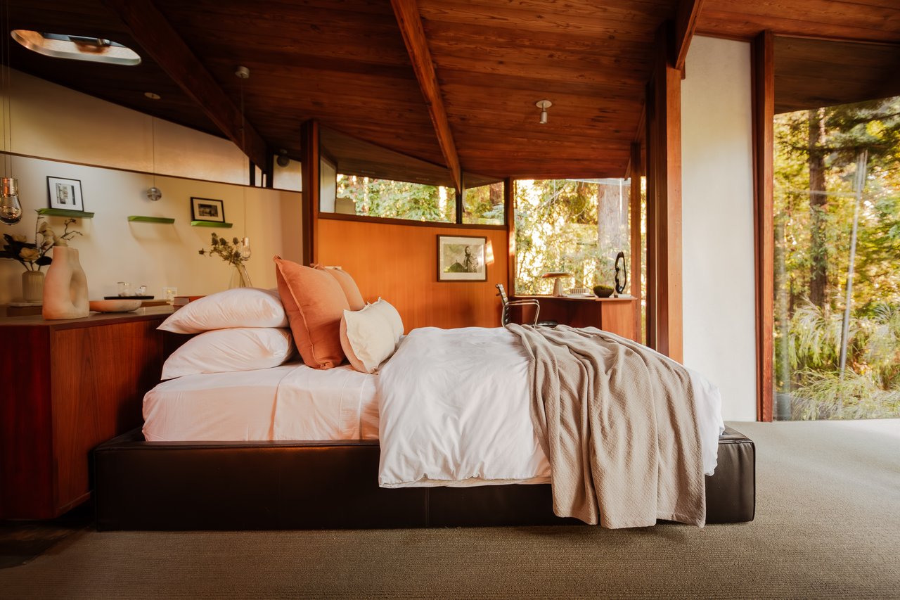 The Radius House