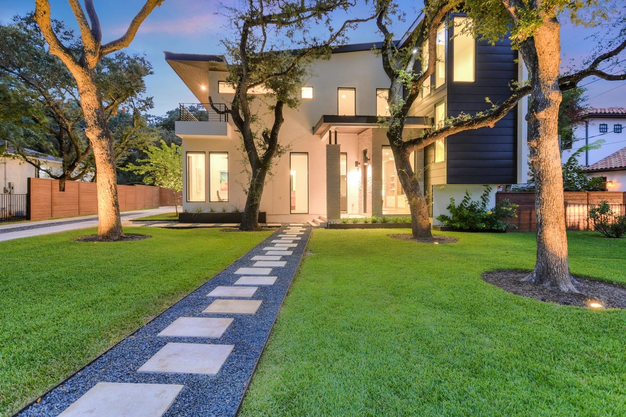 Reveille Modern