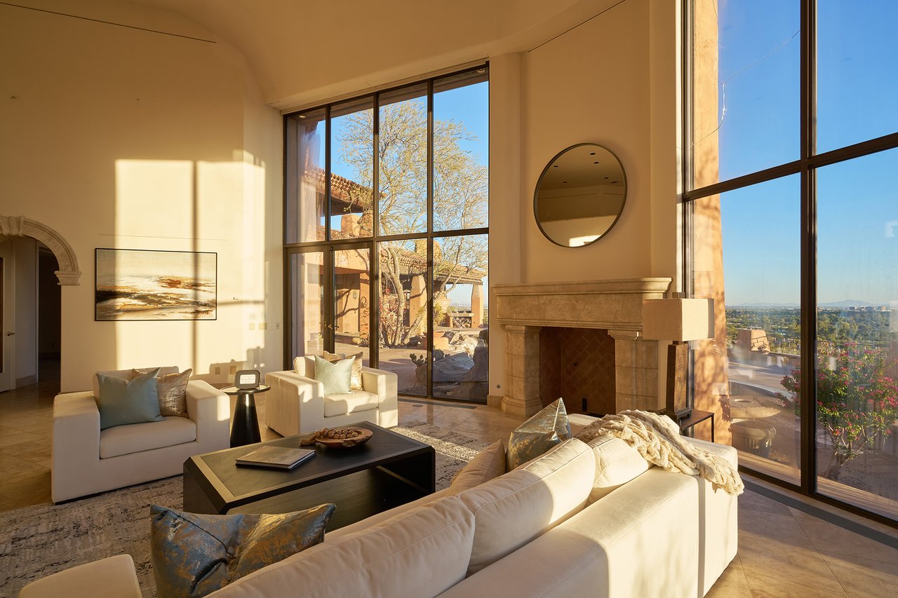 6020 E INDIAN BEND Road