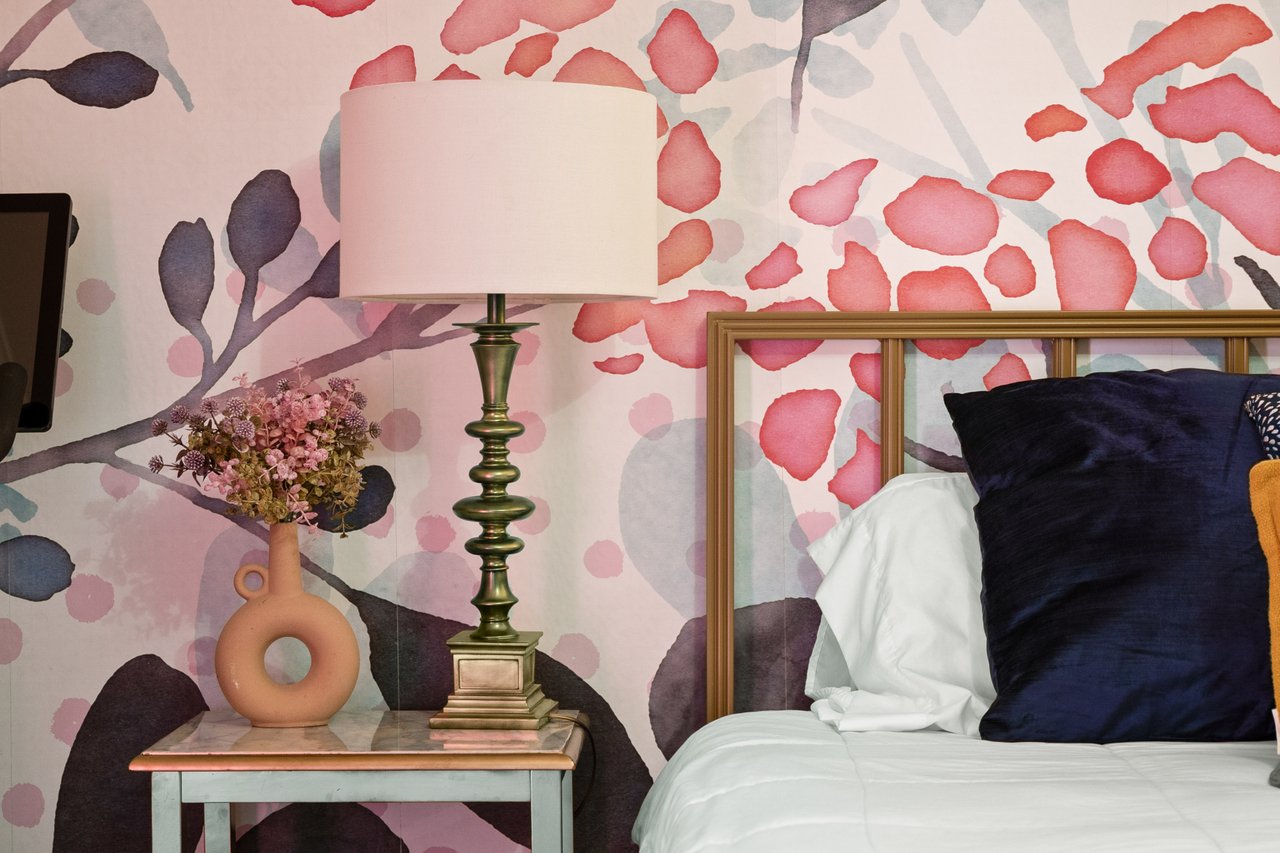 Bloom & Float Getaway 🌸 | Pool Home 5mi to SoCo