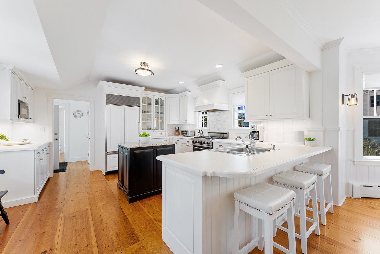 54 Cooke St