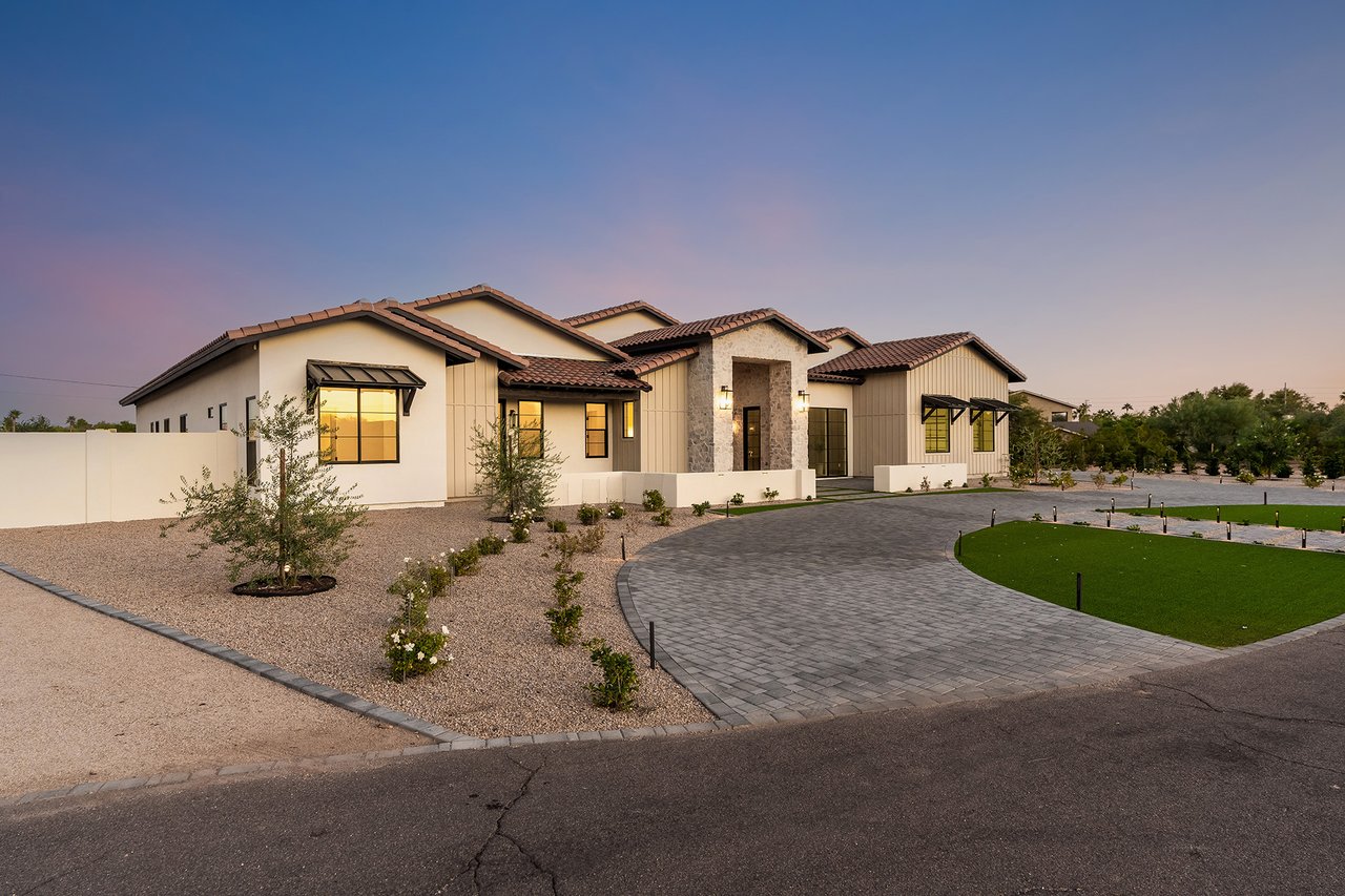 10809 N 82ND Place, Scottsdale
