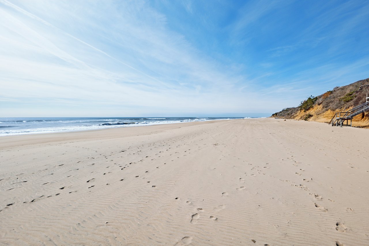 644 Old Montauk Highway, Montauk