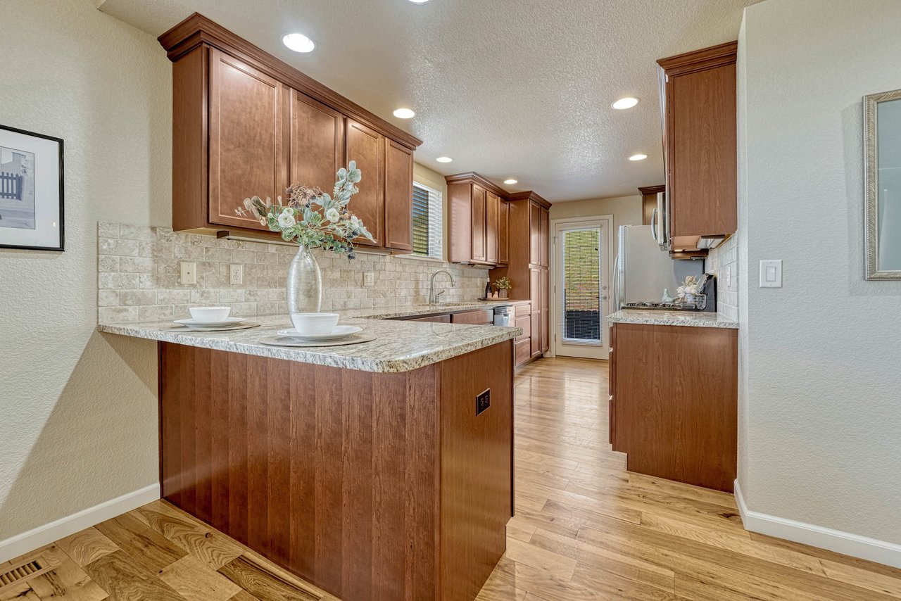 5968 Canyon Reserve Heights