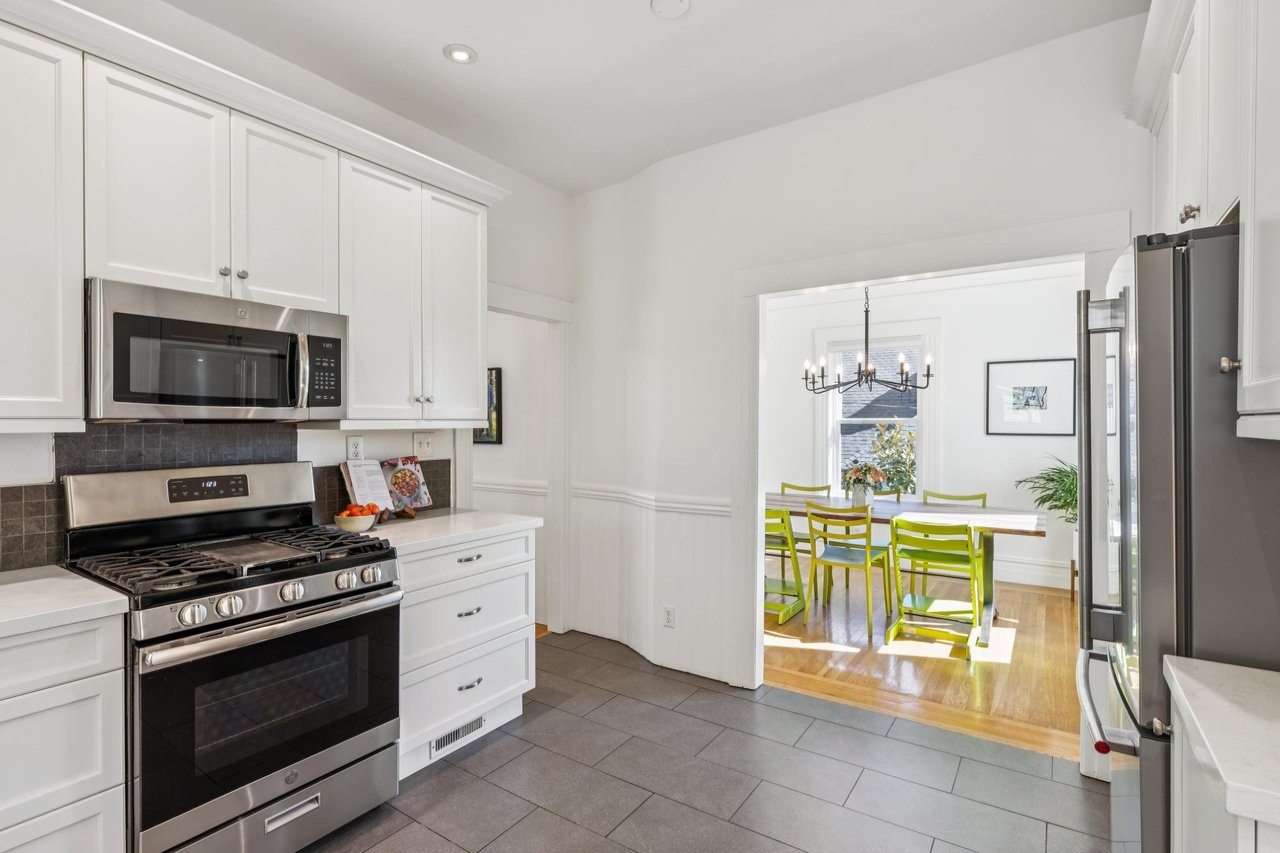 25 Foss Avenue