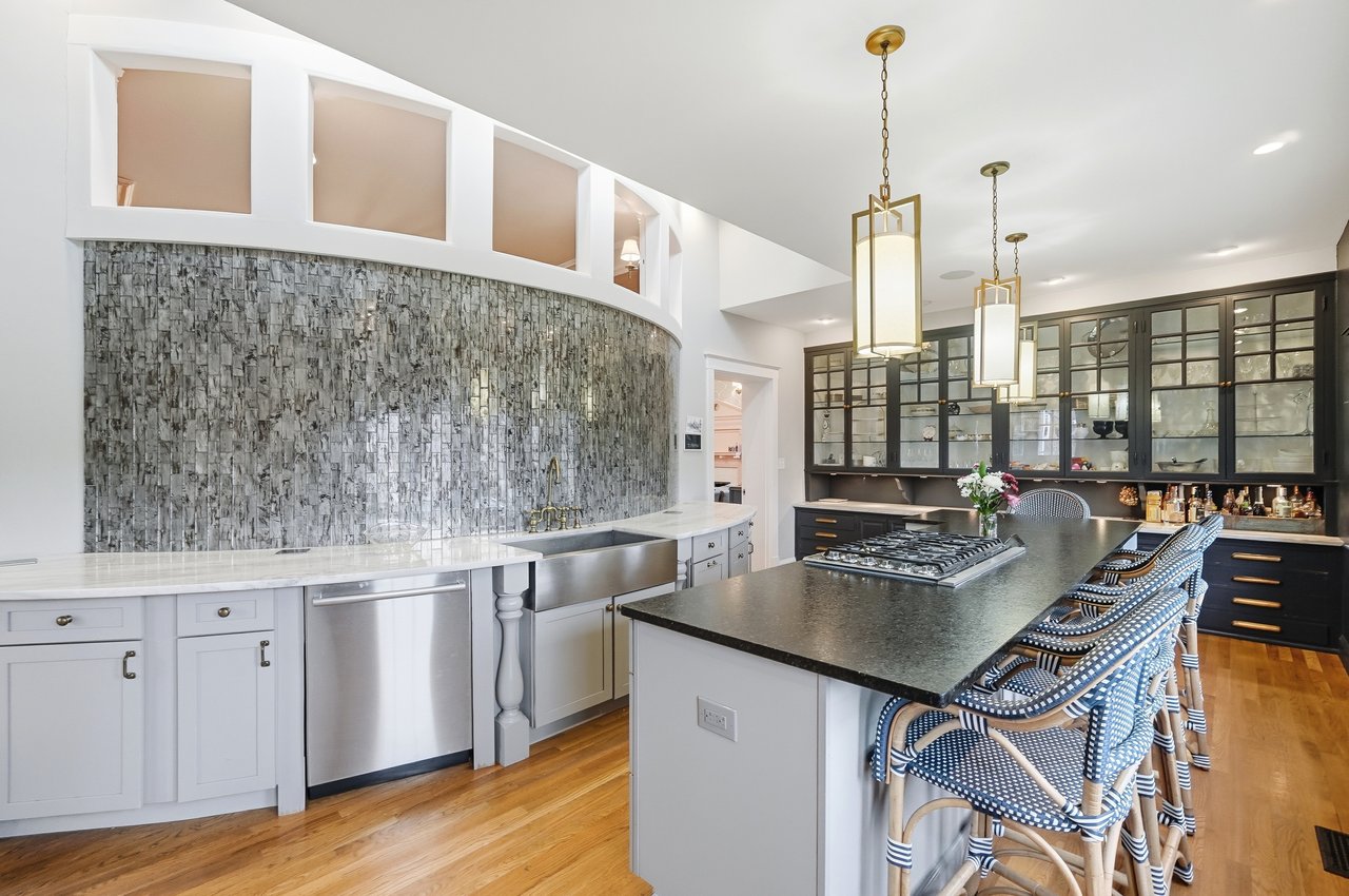 4009 Beechwood Avenue, Cincinnati, OH 45229 