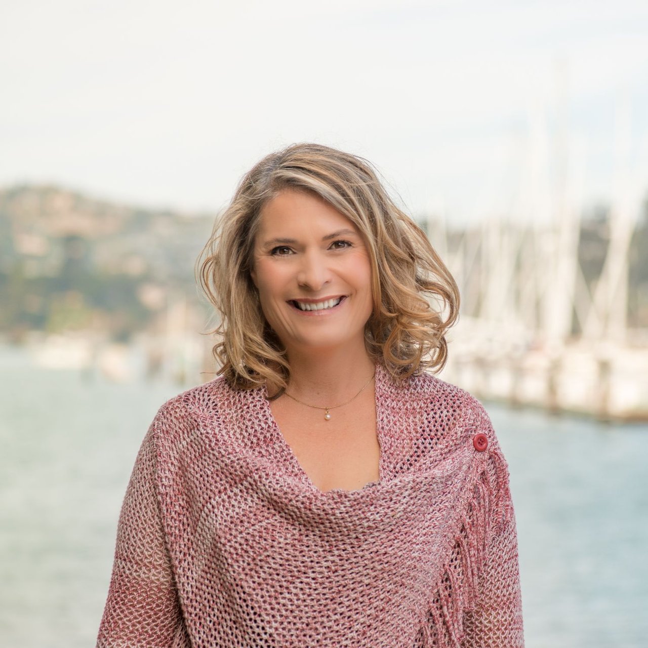 Lucinda Otto Mill Valley, CA Real Estate Agent Headshot
