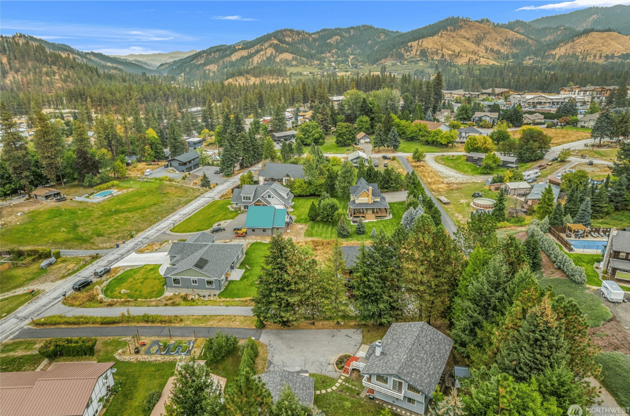 9771 Dye Rd