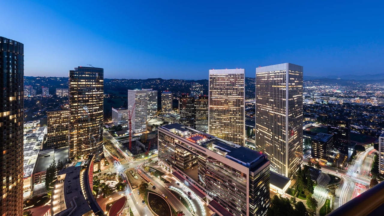 1 W Century Dr, #40PH