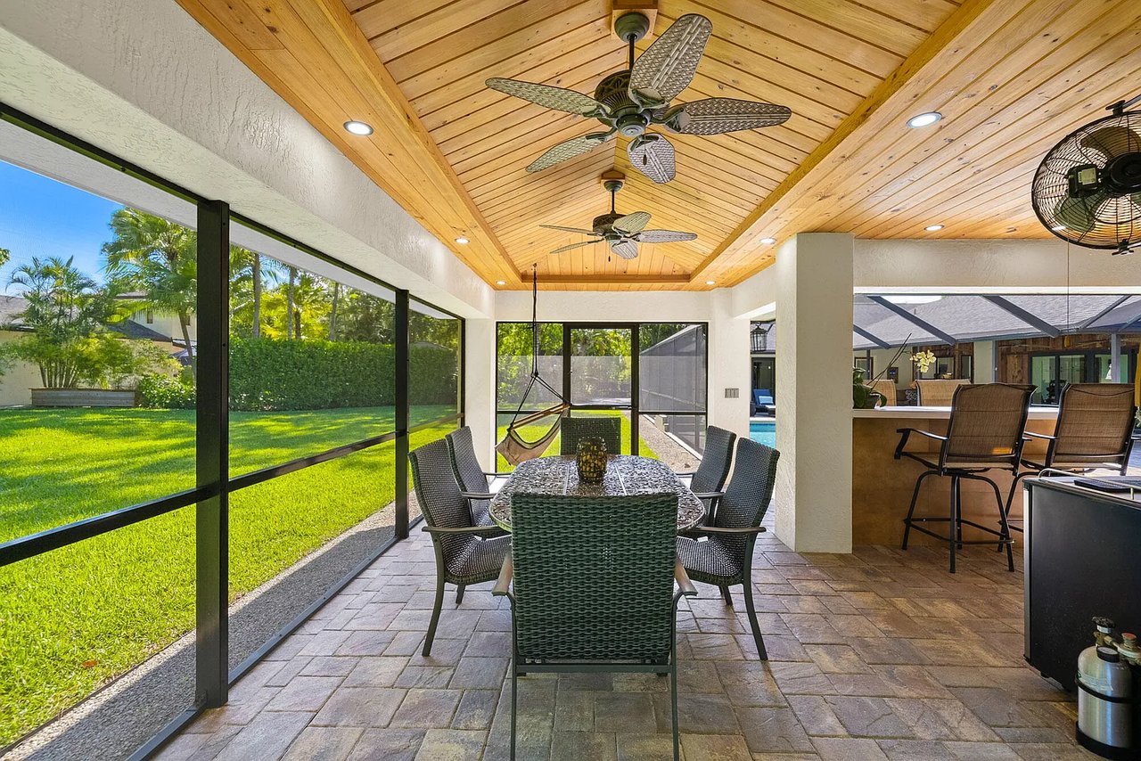 12466 Quercus Ln