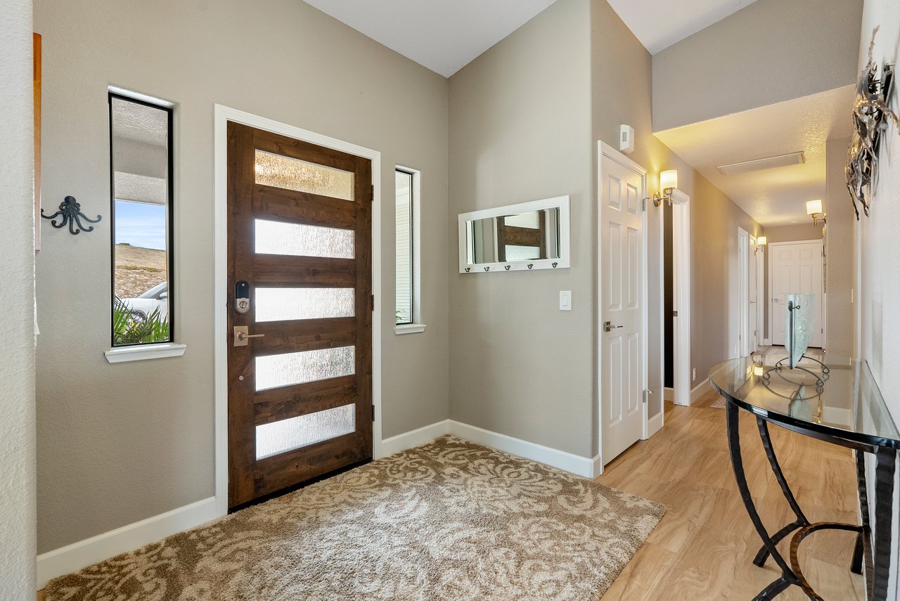 Soak in the View - Dive into Luxury