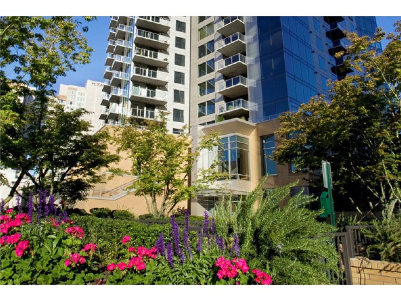 10610 NE 9th Pl Unit 1800