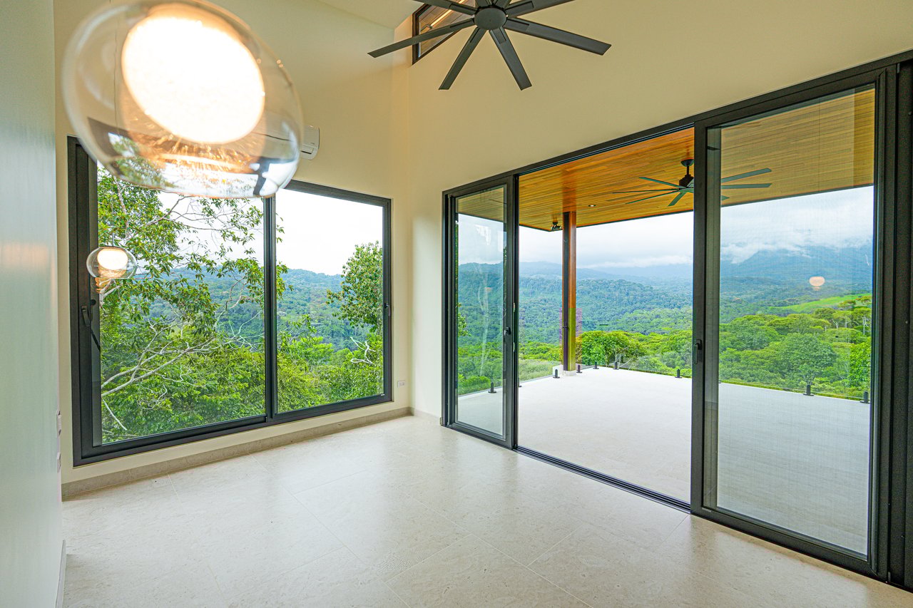 3 Bedroom Luxury Modern Tropical Home in Dominical