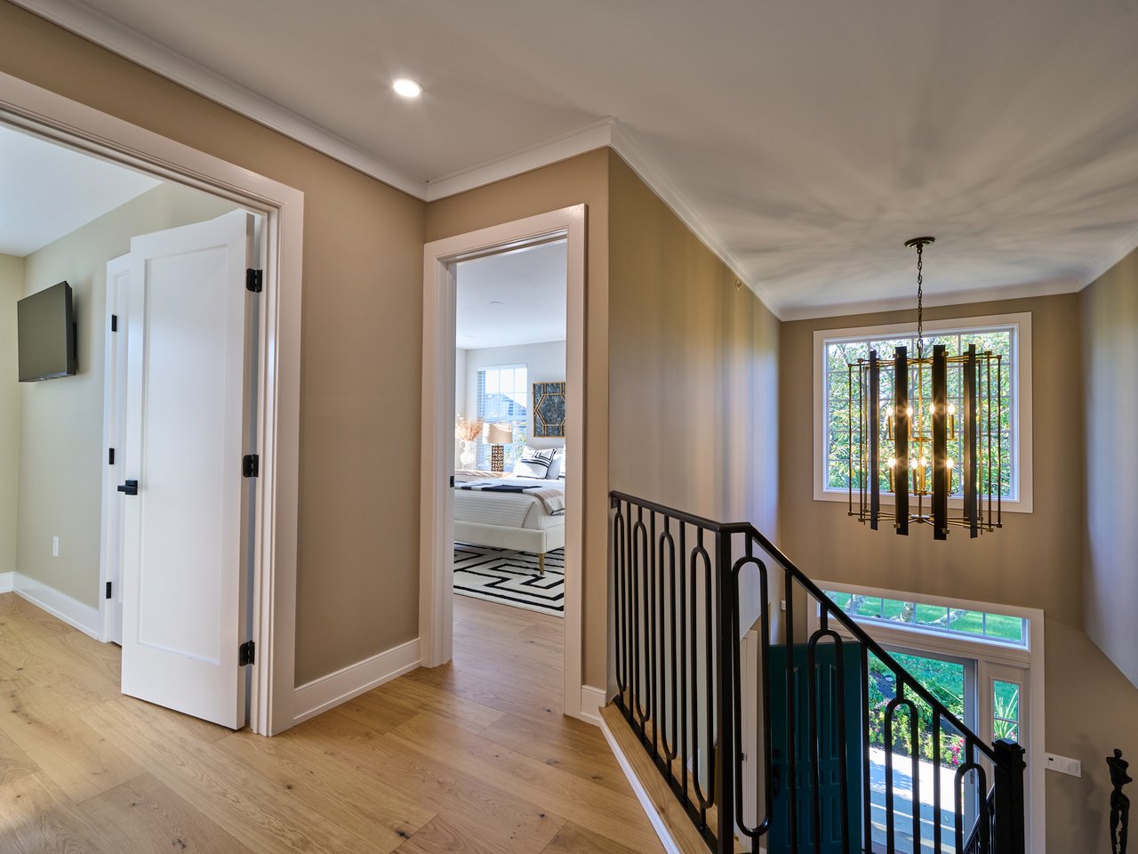 869 Breckinridge Ct 