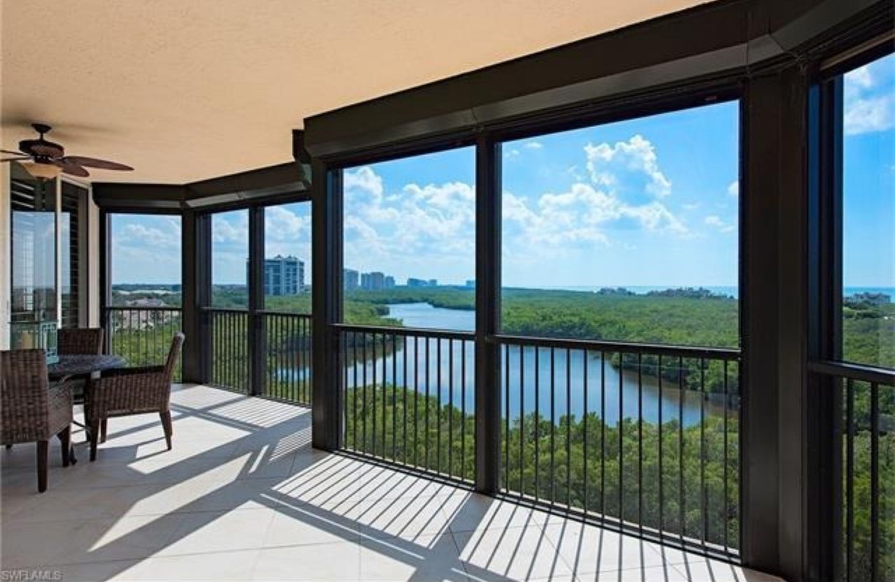 8960 Bay Colony Dr #804