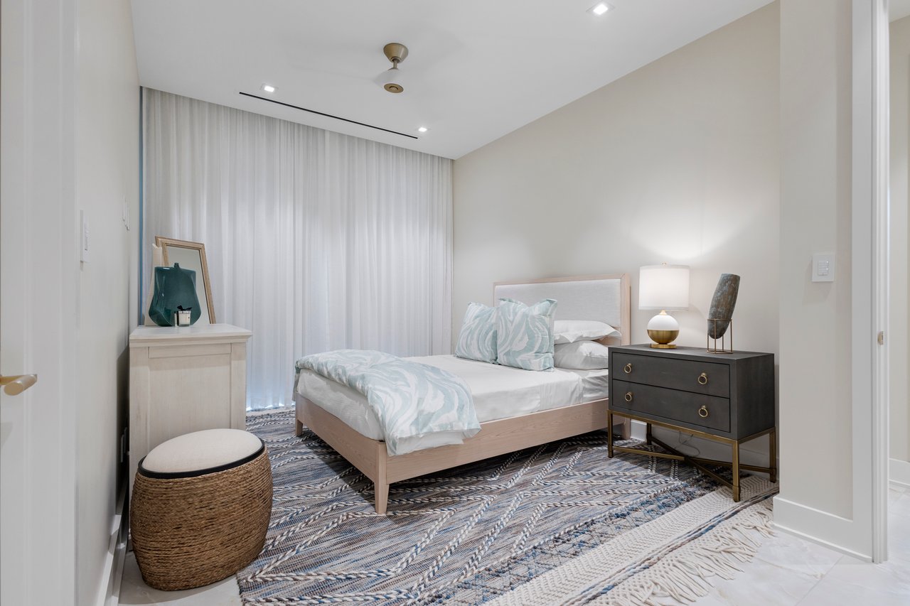 Aqualina Phase One: 02/05