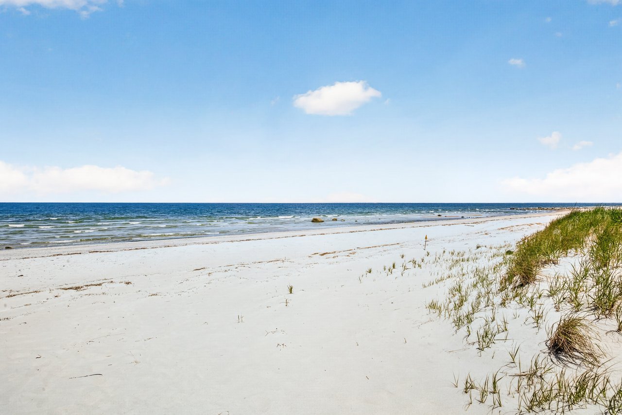 Spectacular Beachfront in East Dennis