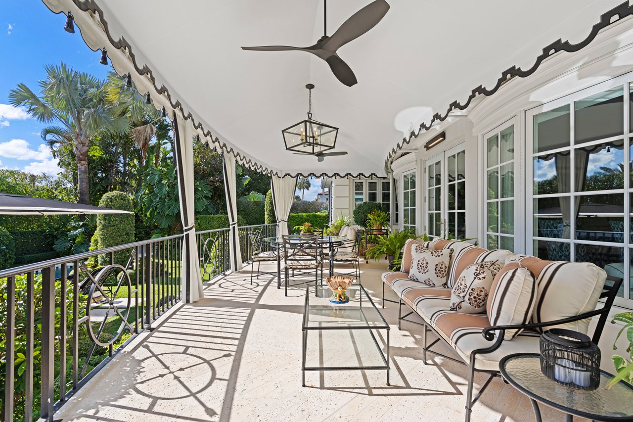 Entertainer’s Paradise in Prestigious Estate Section Enclave