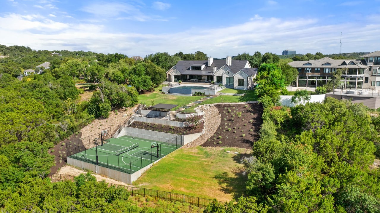 24 Cousteau Lane