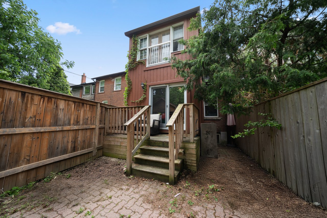 98 Roselawn Avenue