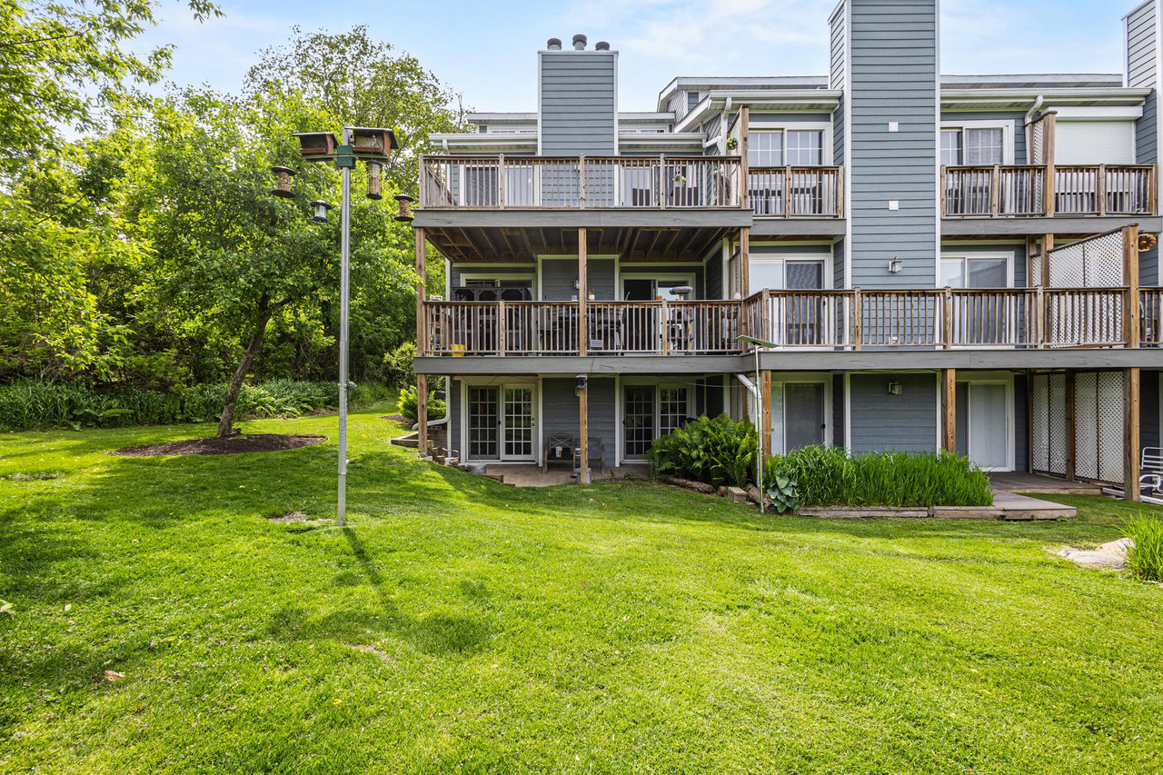 355 Havenwood Dr. Unit 8 Lake Geneva