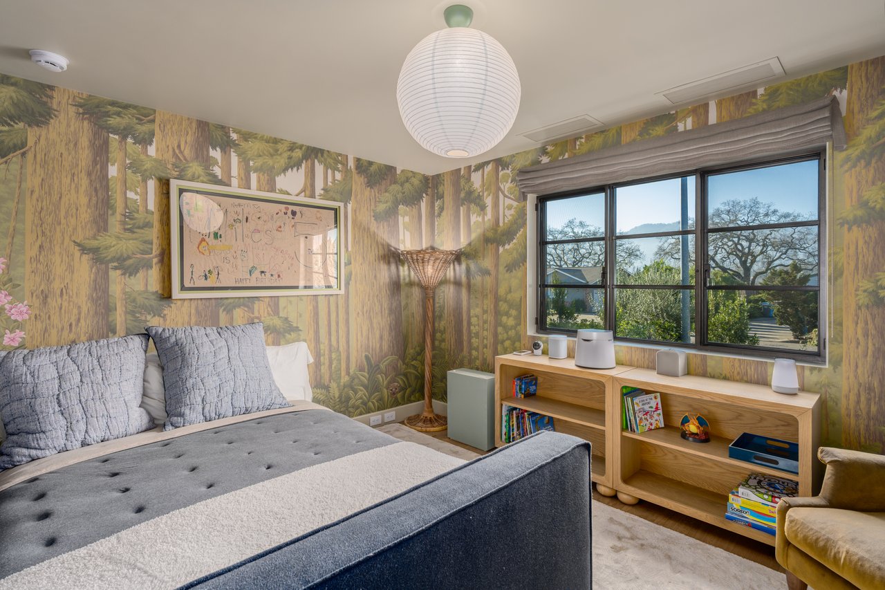 16800 Estrella Drive 