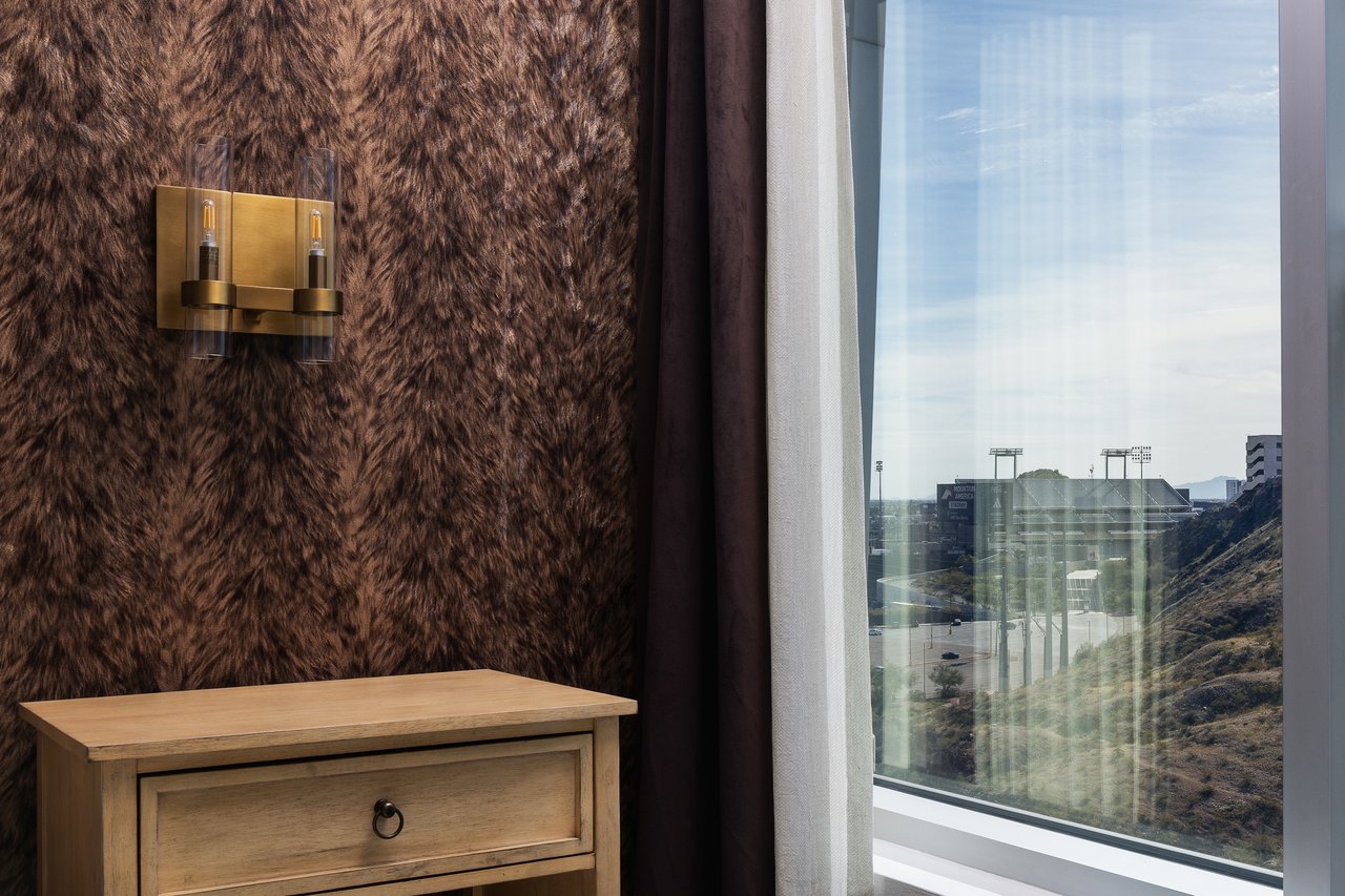 140 E RIO SALADO Parkway 1201