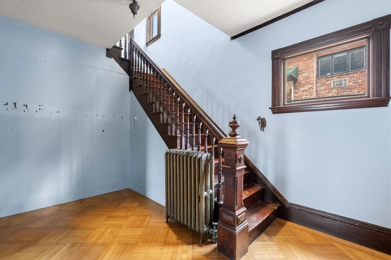 30 Walnut St, Somerville