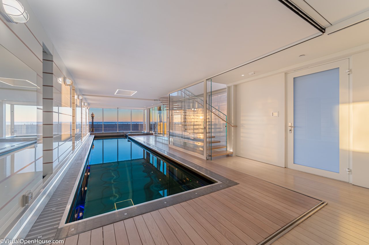 1267 Palisades Beach Road