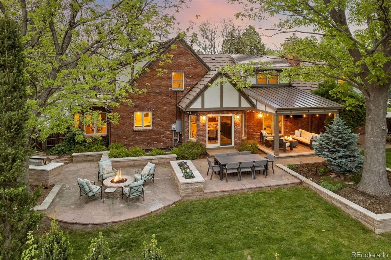 6248 S Coventry Ln W