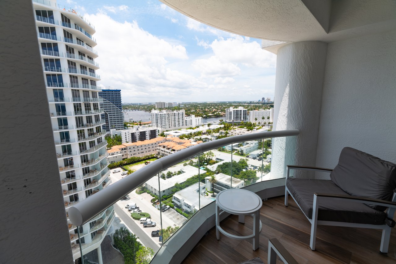 The Ocean Resort Residences (Conrad Fort Lauderdale Beach)