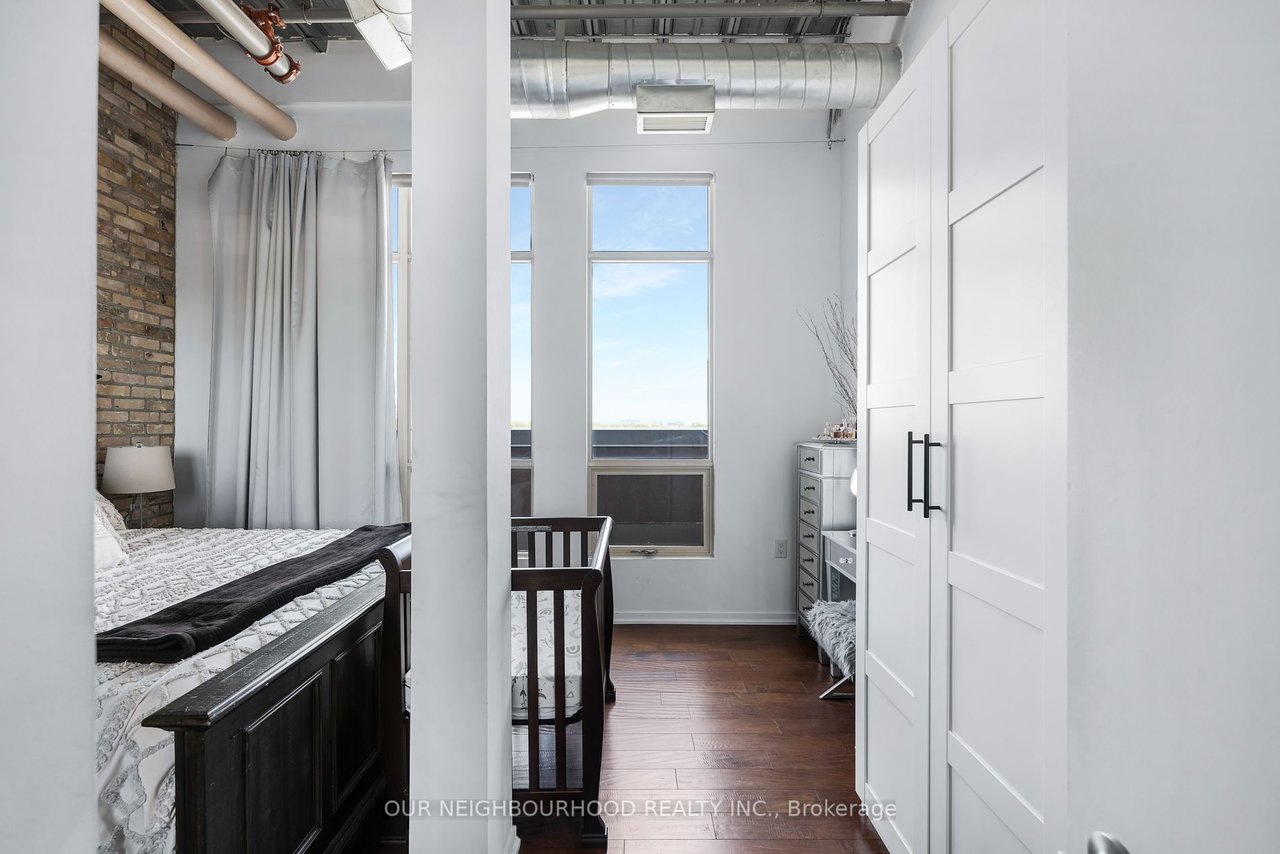 Regent Park Penthouse 