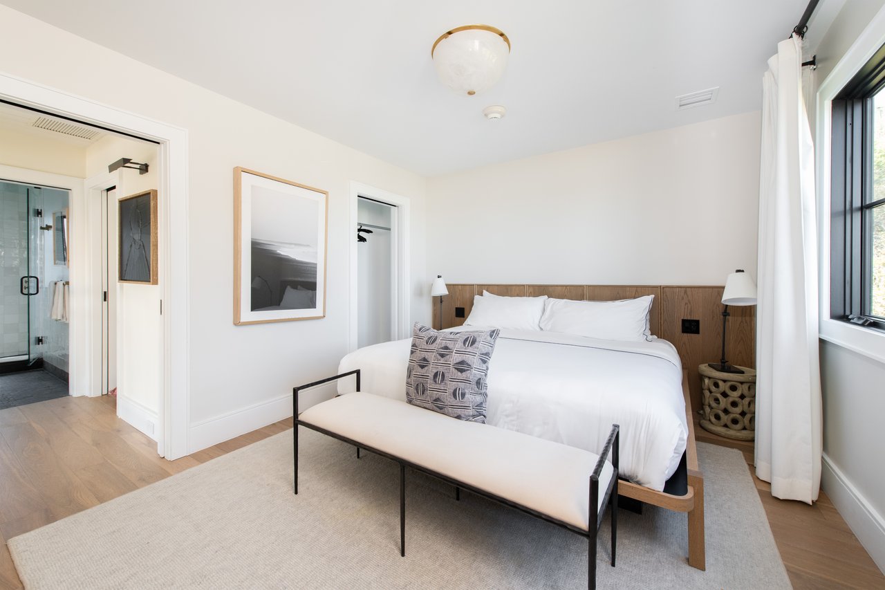 272 Old Montauk Highway, Cottage 1